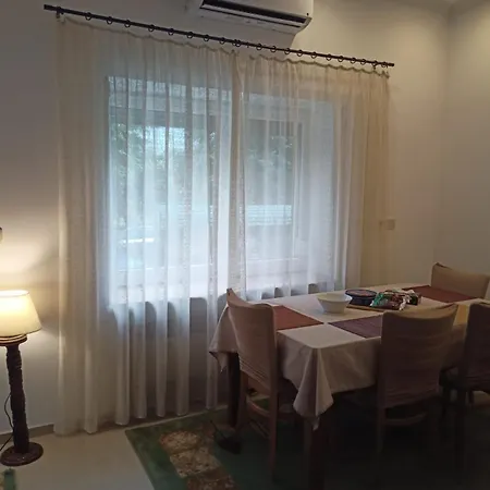 Apartment Lux *